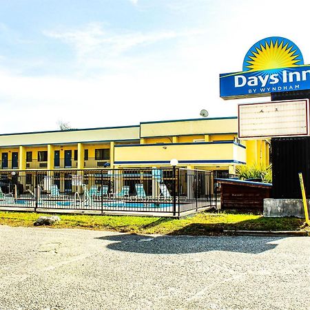 Days Inn By Wyndham Little River Exterior photo