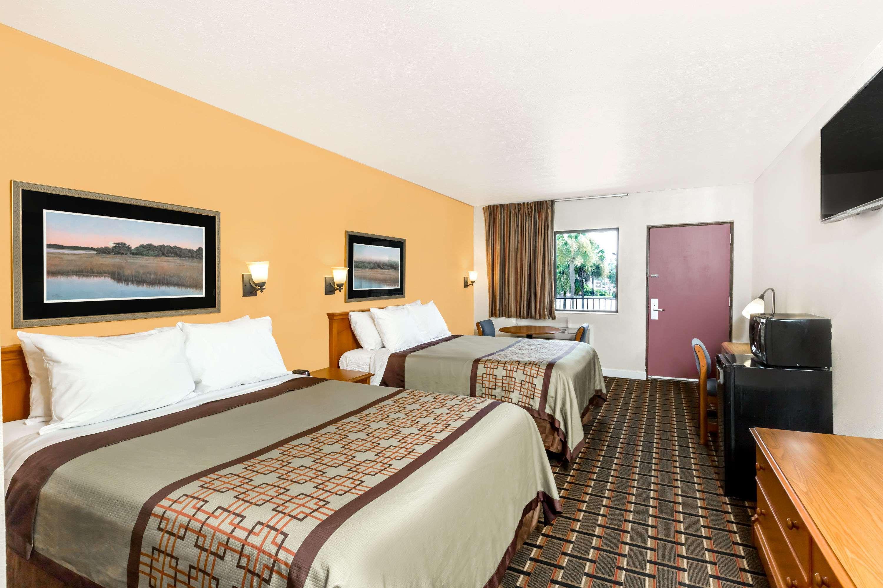 Days Inn By Wyndham Little River Exterior photo